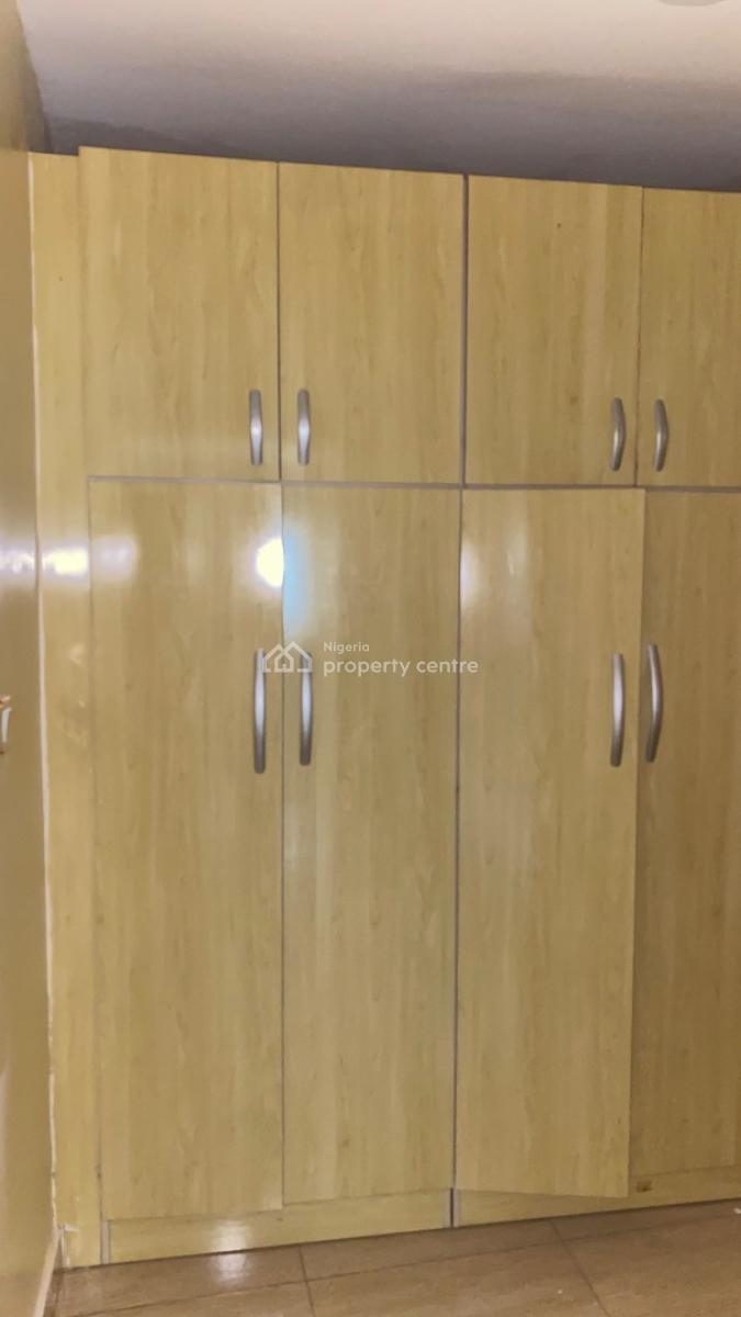 Renovated Three Bedroom Flat, Jahi, Abuja, Flat / Apartment for Rent