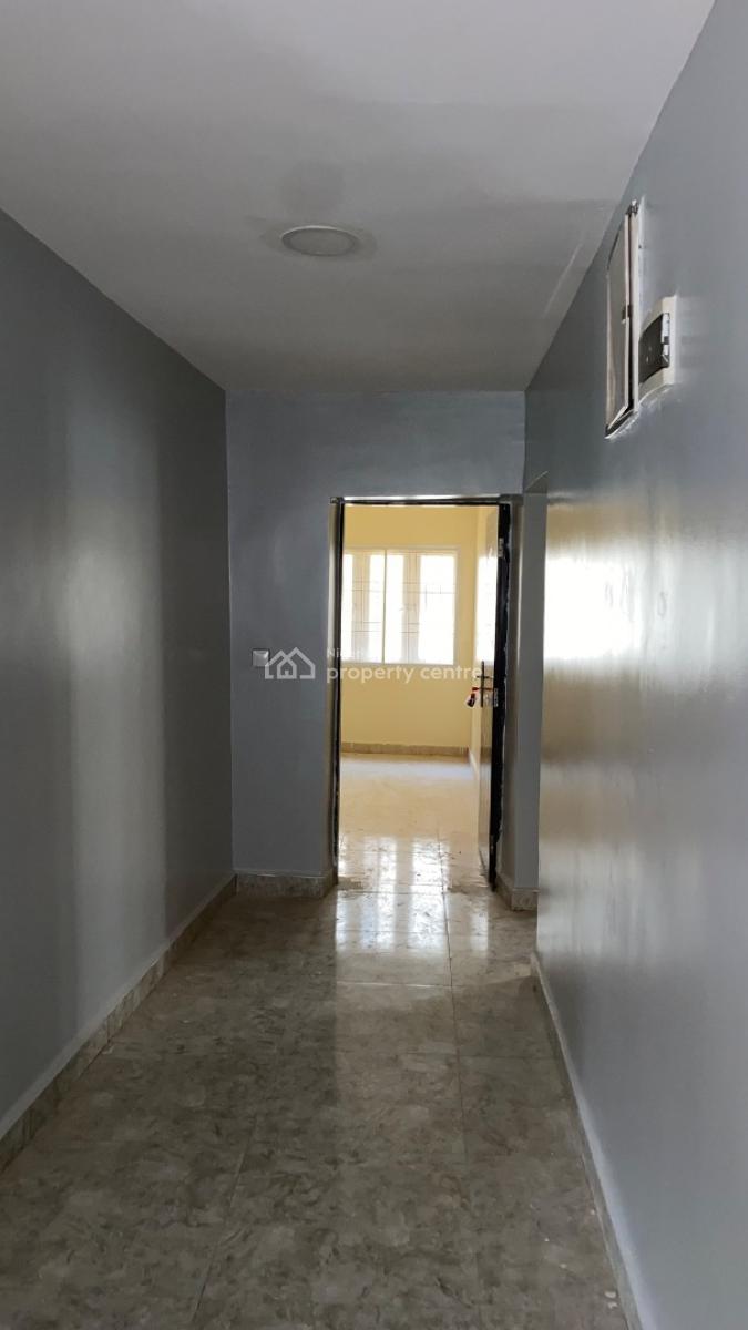 Renovated Three Bedroom Flat, Jahi, Abuja, Flat / Apartment for Rent