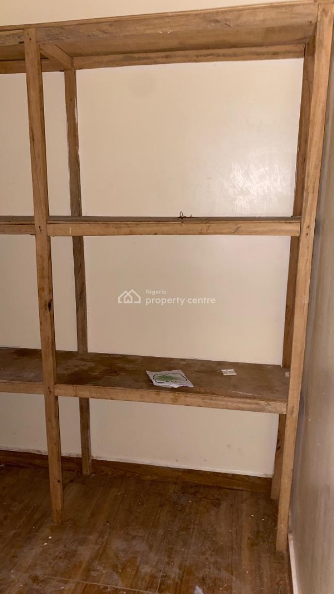 Renovated Three Bedroom Flat, Jahi, Abuja, Flat / Apartment for Rent