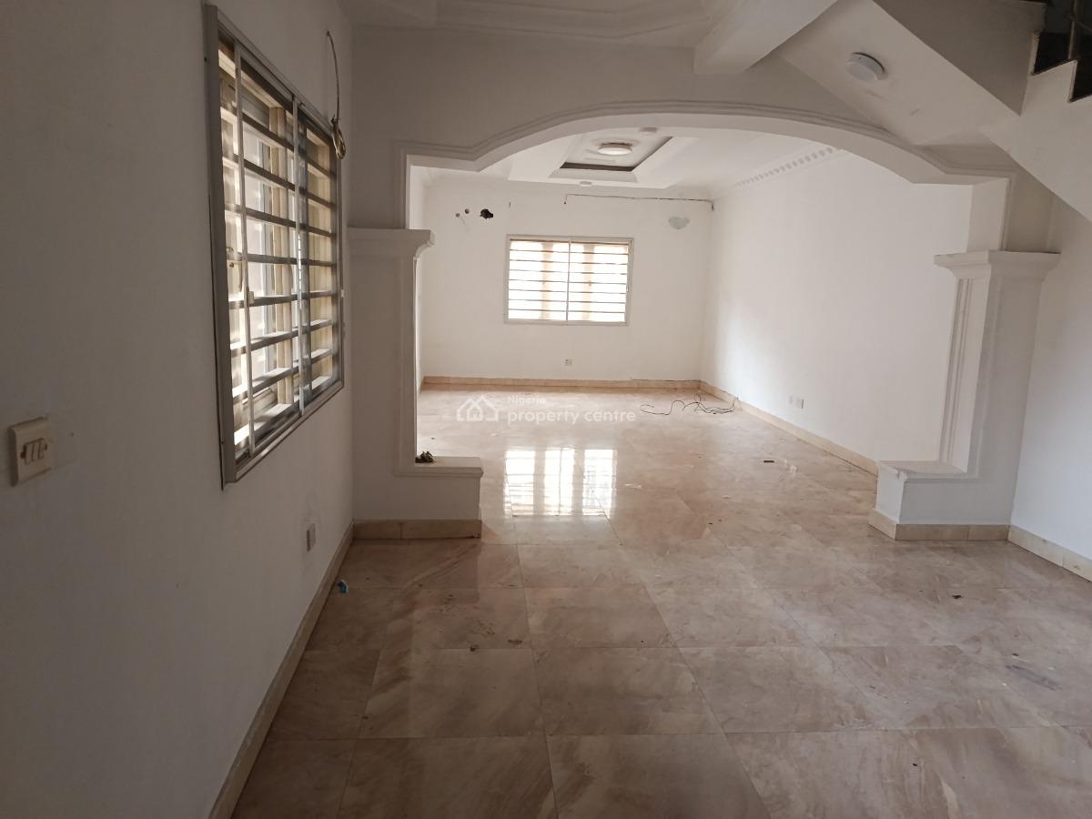 4 Bedrooms Semi Detached Duplex with Bq, Magodo Brooks, Magodo, Lagos, Semi-detached Duplex for Rent