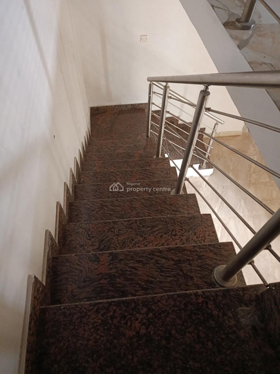 4 Bedrooms Semi Detached Duplex with Bq, Magodo Brooks, Magodo, Lagos, Semi-detached Duplex for Rent