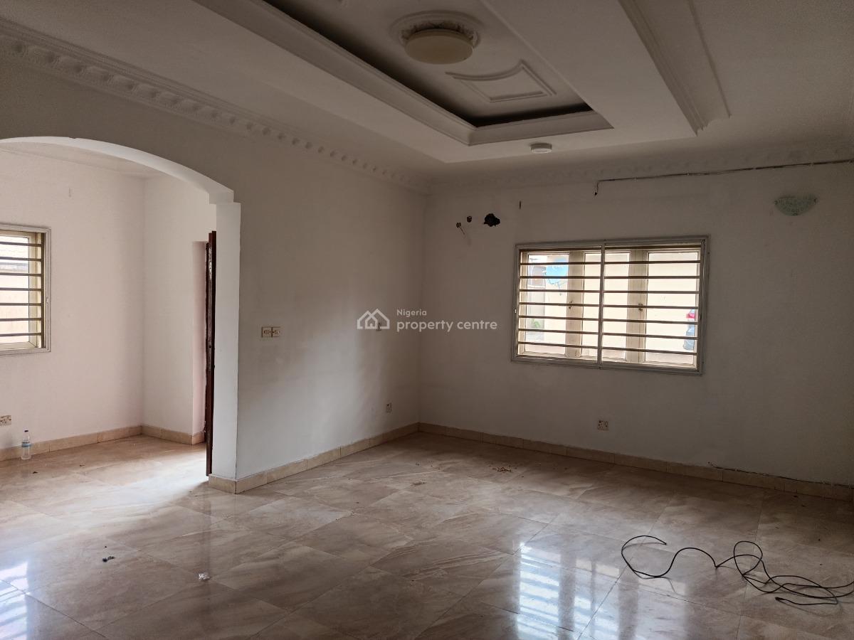 4 Bedrooms Semi Detached Duplex with Bq, Magodo Brooks, Magodo, Lagos, Semi-detached Duplex for Rent