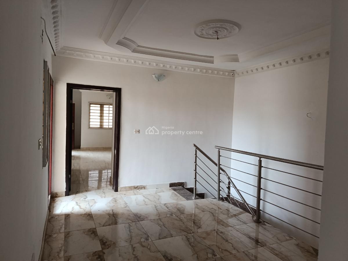 4 Bedrooms Semi Detached Duplex with Bq, Magodo Brooks, Magodo, Lagos, Semi-detached Duplex for Rent