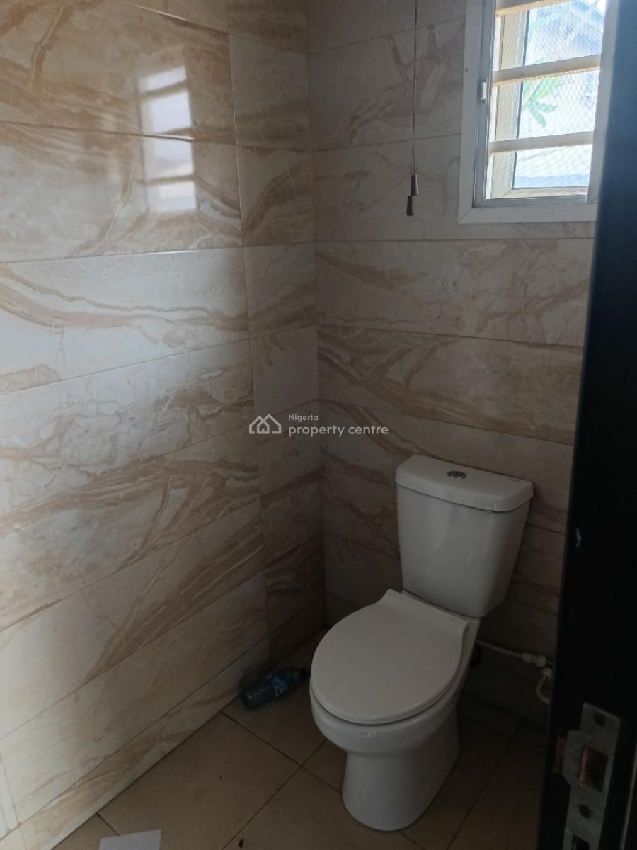 4 Bedrooms Semi Detached Duplex with Bq, Magodo Brooks, Magodo, Lagos, Semi-detached Duplex for Rent