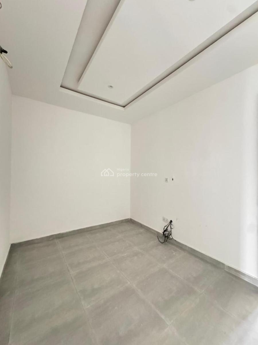 Stunning and Fully Serviced 4-bedroom Terrace Duplex with Bq, Stunning & Fully Serviced 4-bedroom Duplex in a Secured Estate, Ikate, Lekki, Lagos, Terraced Duplex for Sale