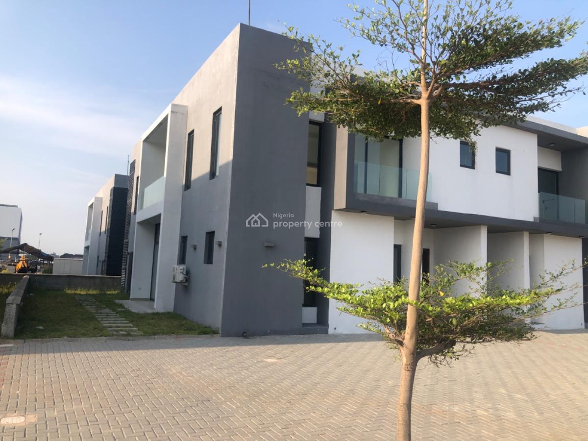 Luxury 4 Bedroom Semi Detached House with Excellent Finishes, Maiyegun Beach Estate, Lekki, Lagos, Semi-detached Duplex for Rent