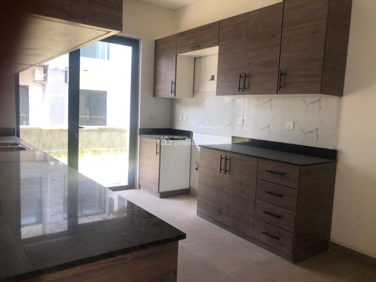Luxury 4 Bedroom Semi Detached House with Excellent Finishes, Maiyegun Beach Estate, Lekki, Lagos, Semi-detached Duplex for Rent