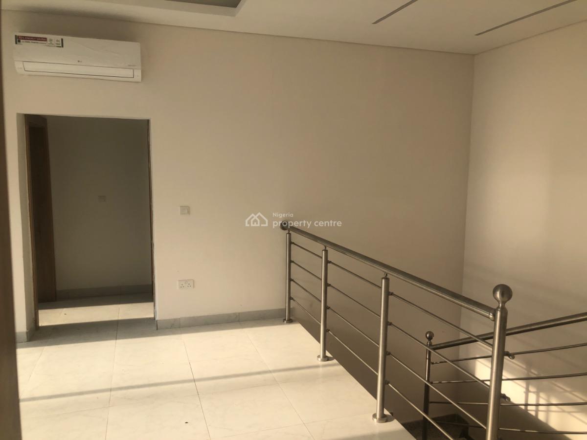 Luxury 4 Bedroom Semi Detached House with Excellent Finishes, Maiyegun Beach Estate, Lekki, Lagos, Semi-detached Duplex for Rent