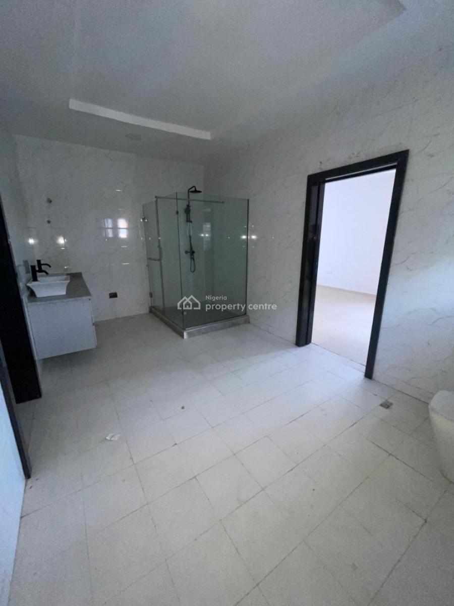 5-bedroom Detached House with Bq, Pool, Spacious Compound, Parkview, Ikoyi, Lagos, Detached Duplex for Rent