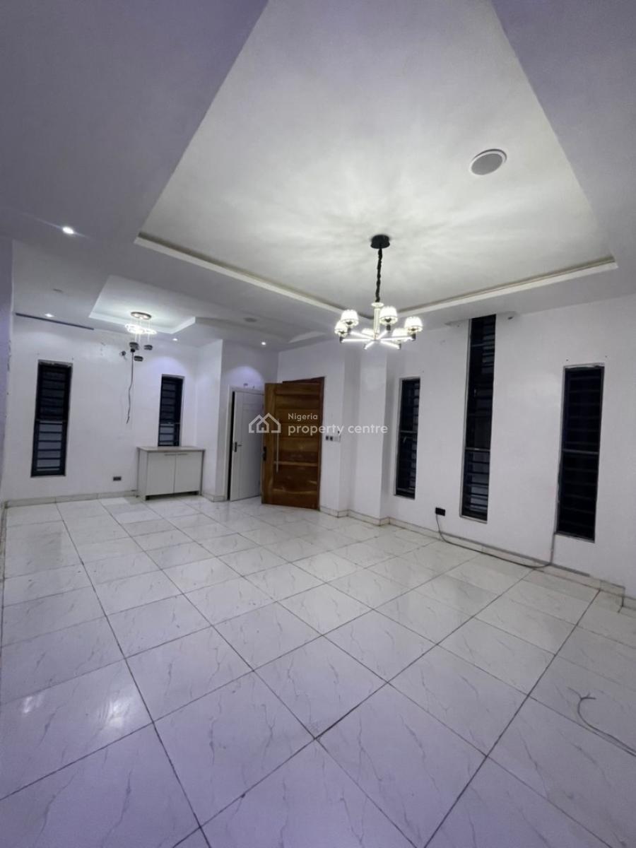 Spacious Studio Apartment with a Private Kitchen, Lekki County Estate, Lekki, Lagos, Self Contain (single Rooms) for Rent