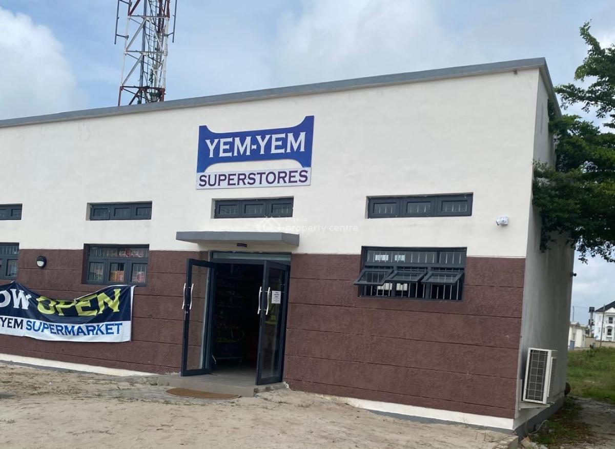 Fully Serviced Luxury 3 Bedrooms Bungalow with 1 Room Bq in an Estate, Lakowe, Lekki, Lagos, Flat / Apartment for Rent