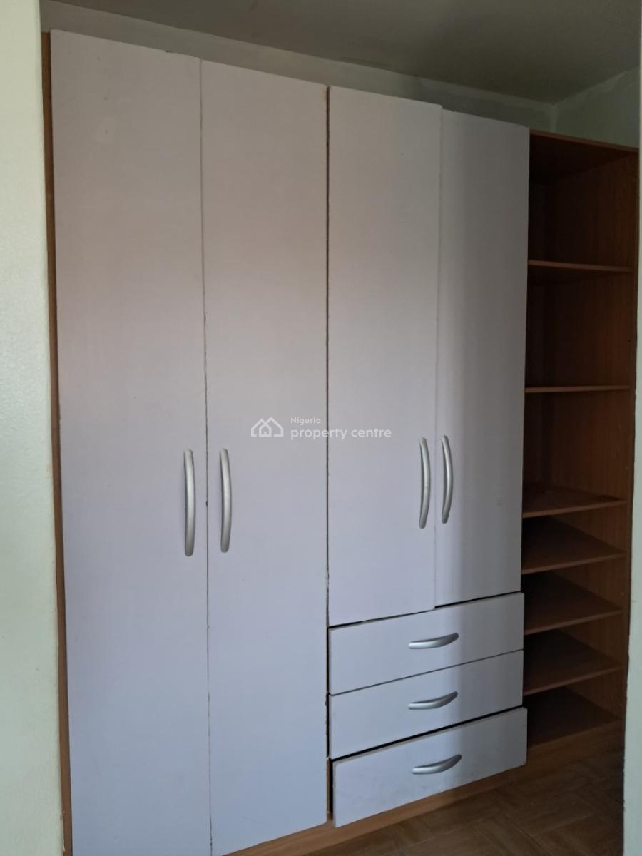 Fantastic 3 Bedroom Flat on 2nd Floor, New Road Alpha Beach, Chevron, Lekki, Lagos, Flat / Apartment for Rent