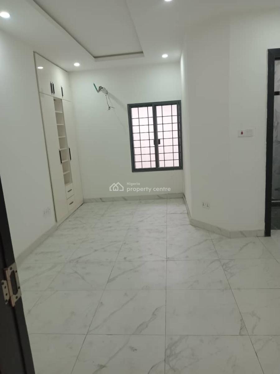 5 Bedrooms Fully-detached  Duplex with Bq and Swimming Pool in Self Contain, Off Admiralty Way, Lekki Phase 1, Lekki, Lagos, Detached Duplex for Sale