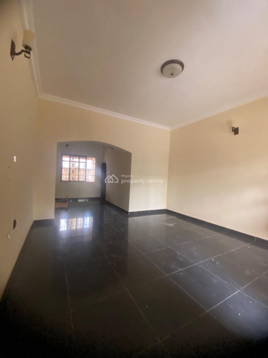 Specious 2 Bedrooms Apartment on Ground Floor, Gbangbala Street, Ikate, Lekki, Lagos, Flat / Apartment for Rent