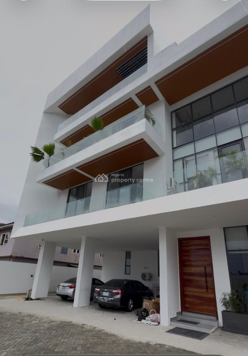 Luxury 2 Bedroom Apartment, Lekki Phase 1, Lekki, Lagos, Flat / Apartment for Sale