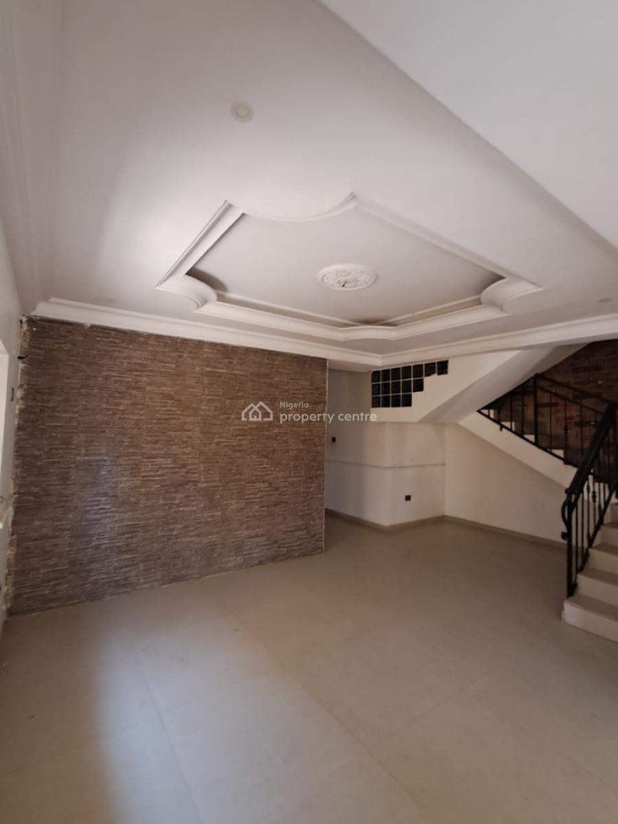 4 Bedroom Semi-detached Duplex with Two Rooms Bq, New Road Alpha Beach, Chevron, Lekki, Lagos, Semi-detached Duplex for Rent