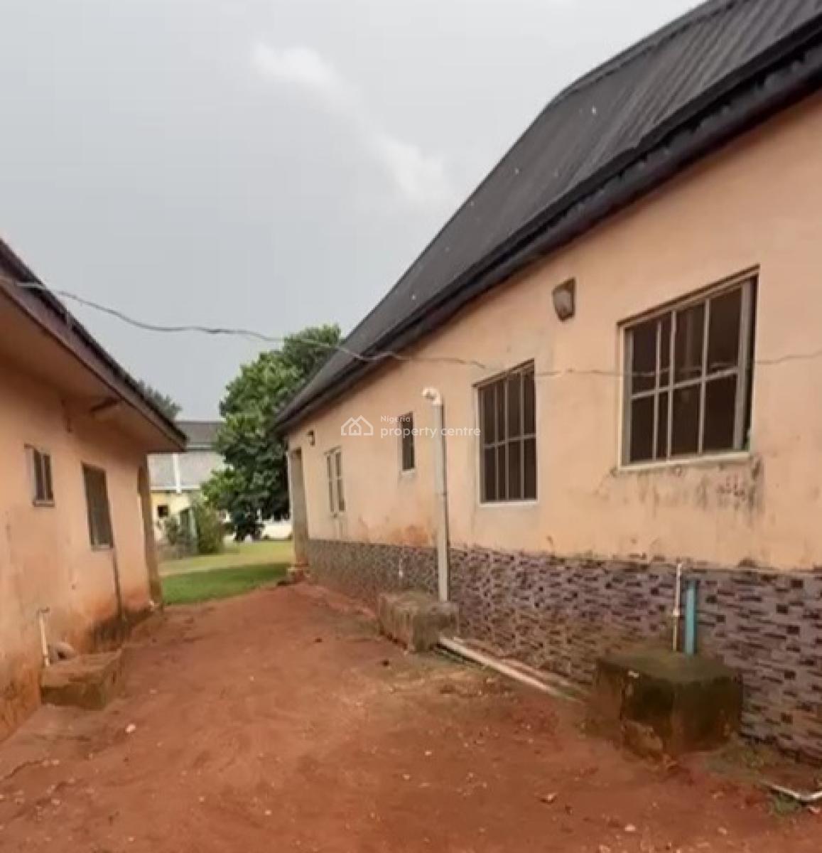 4 Bedroom Duplex and 2 Bedroom Bungalows Bq 100ft By 218ft Land, Oguola Crescent, Esama House, Benin, Oredo, Edo, Detached Duplex for Sale