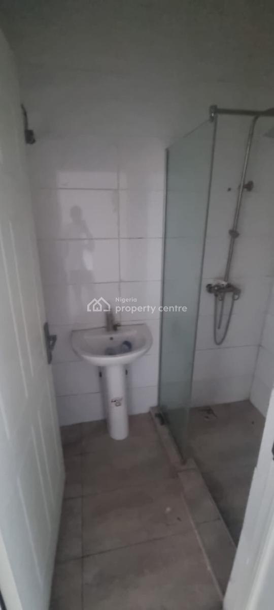 Well Maintained Fully Serviced 3 Bedroom Terraced Duplex, Ogombo, Ajah, Lagos, Terraced Duplex for Rent