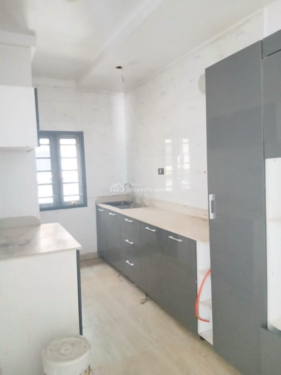 Well Maintained Fully Serviced 3 Bedroom Terraced Duplex, Ogombo, Ajah, Lagos, Terraced Duplex for Rent