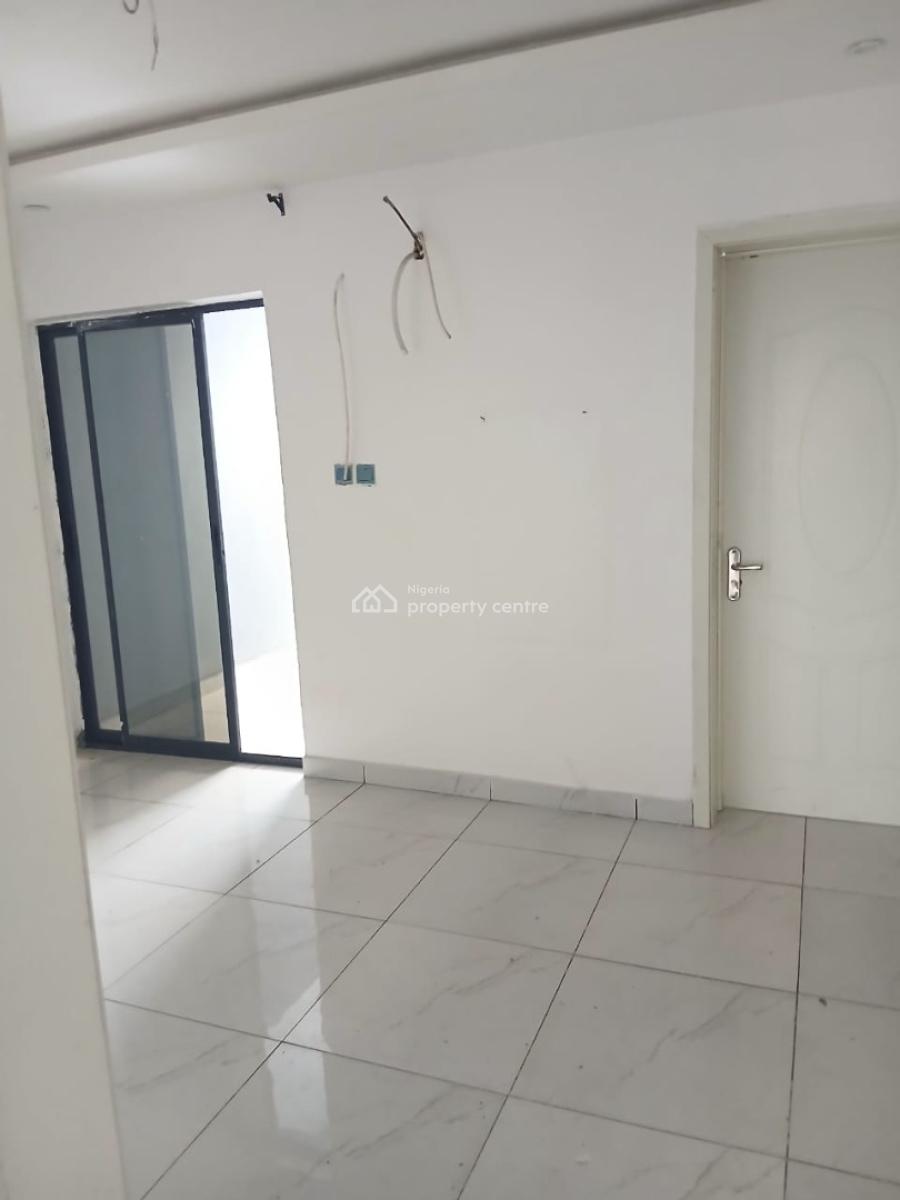 Well Maintained Fully Serviced 3 Bedroom Terraced Duplex, Ogombo, Ajah, Lagos, Terraced Duplex for Rent