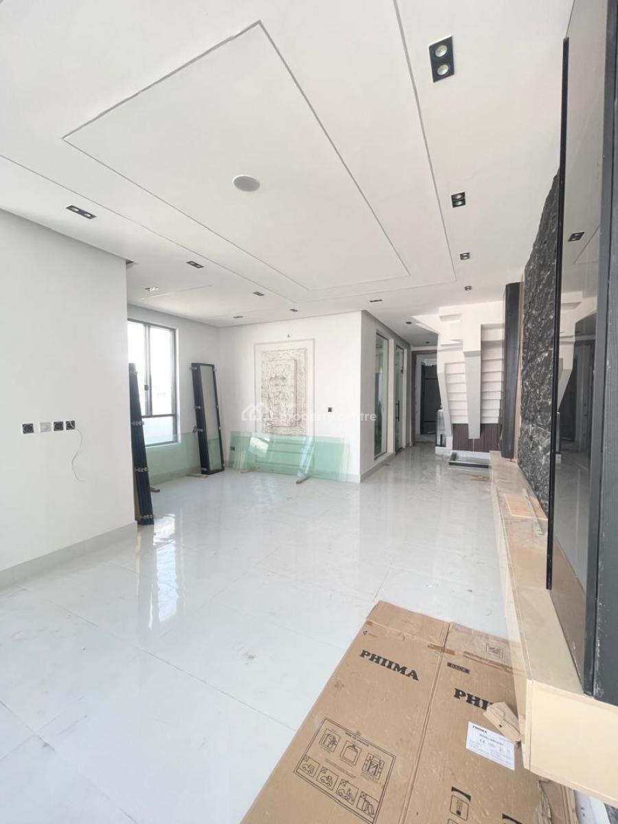 Gorgeous 4 Bedroom Semi Detached Duplex with Bq, Chevron, Lekki, Lagos, Semi-detached Duplex for Sale