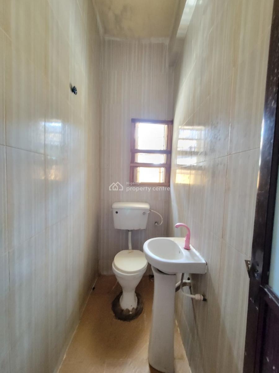 a Beautiful 3 Bedroom Flat, Lekki County, Lekki, Lagos, Flat / Apartment for Rent