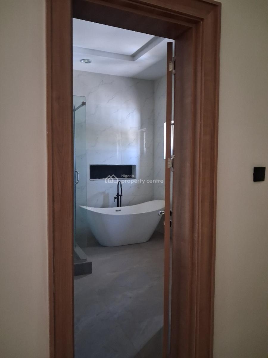 7 Bedroom Duplex with 3 Rooms Boys Quarter, Main Asokoro, Guzape, Abuja, Asokoro District, Abuja, Detached Duplex for Sale