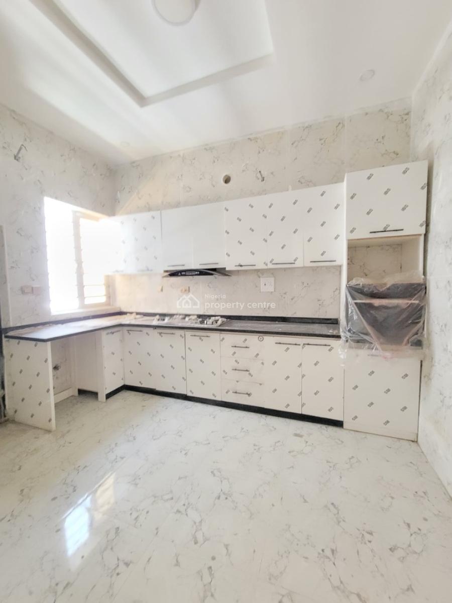 a Beautiful Luxurious  4bedroom Terrace Duplex, Lekki County, Lekki, Lagos, Terraced Duplex for Sale