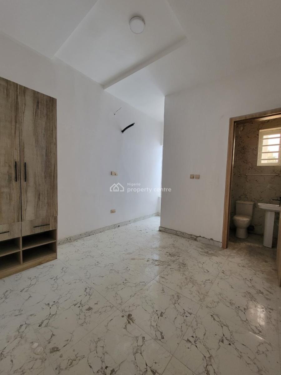 a Beautiful Luxurious  4bedroom Terrace Duplex, Lekki County, Lekki, Lagos, Terraced Duplex for Sale