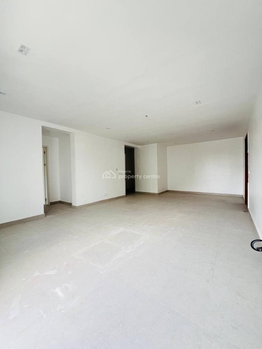 Spacious 2 Bedroom Apartment, Ikate, Lekki, Lagos, Block of Flats for Sale