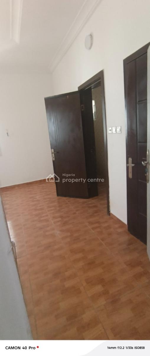 Clean Mini Flat, Beside Eternal Filing Station, Idado, Lekki, Lagos, Mini Flat (room and Parlour) for Rent