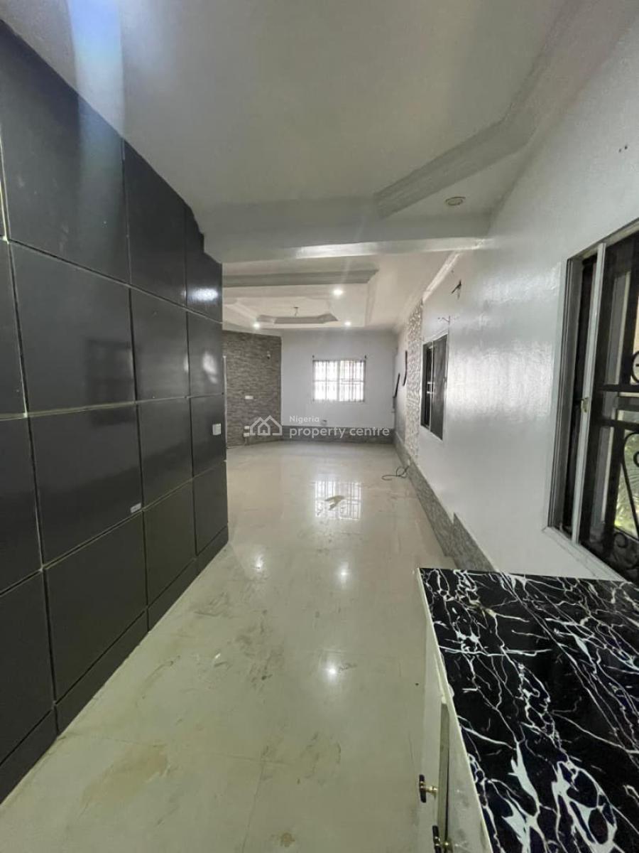 Very Spacious Studio That Can Be Converted to Miniflat, Lekki Phase 1, Lekki, Lagos, Mini Flat (room and Parlour) for Rent