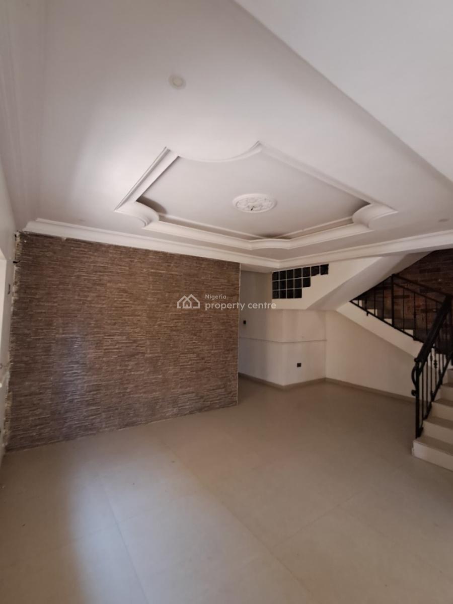4 Bedroom Semi Detached Duplex with Bq, New Road, Lekki, Lagos, Semi-detached Duplex for Rent