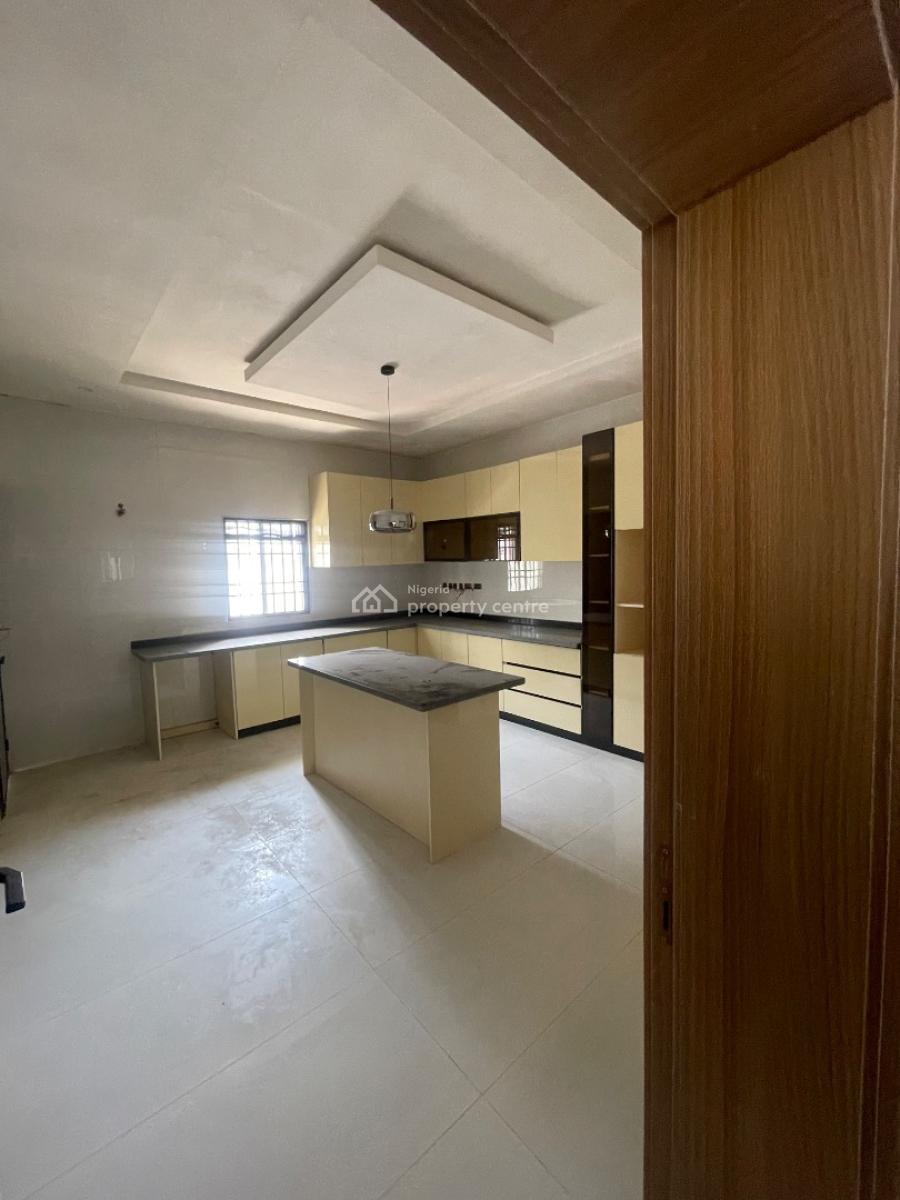 5 Bedroom Detached with Bq, Jahi, Abuja, Detached Duplex for Sale