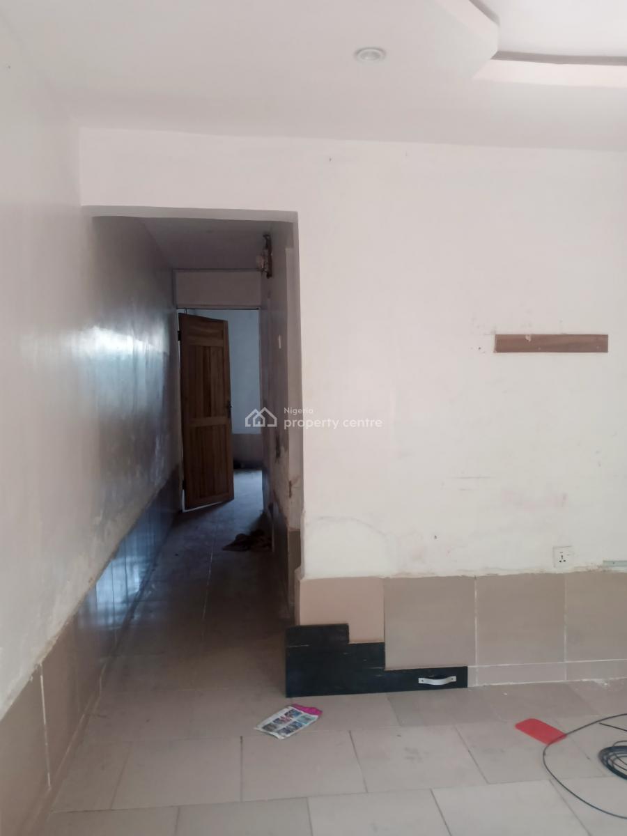 a Fairly Used Miniflat Available in a Good Area, Alagomeji, Yaba, Lagos, Mini Flat (room and Parlour) for Rent