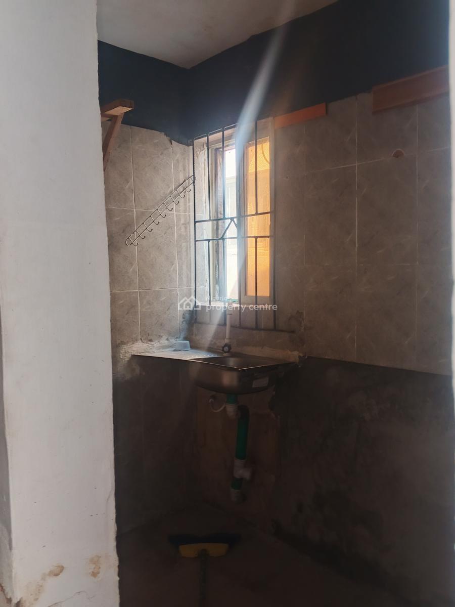 a Fairly Used Miniflat Available in a Good Area, Alagomeji, Yaba, Lagos, Mini Flat (room and Parlour) for Rent