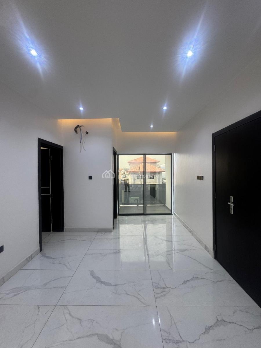 3 Bedroom Apartment + Bq, Lekki Phase 1, Lekki, Lagos, Flat / Apartment for Rent