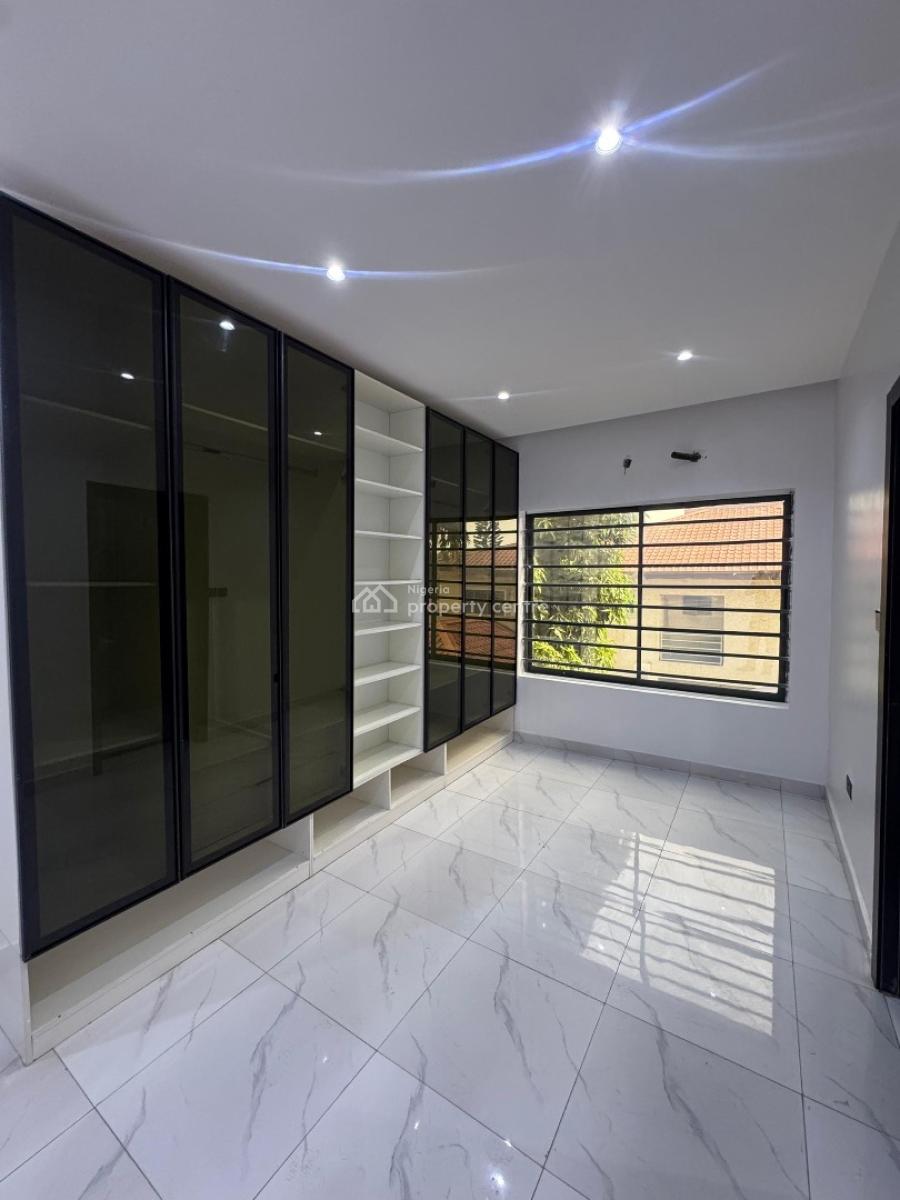 3 Bedroom Apartment + Bq, Lekki Phase 1, Lekki, Lagos, Flat / Apartment for Rent