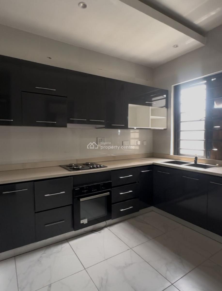 5 Bedroom Terrace  House with Bq and Sit-out Penthouse, Ikate, Lekki, Lagos, Terraced Duplex for Sale