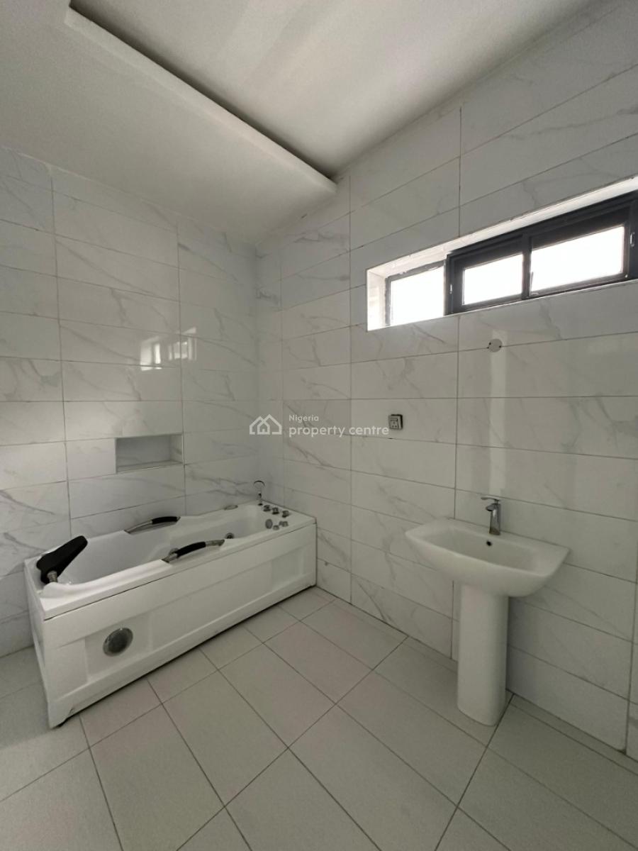 5 Bedroom Terrace  House with Bq and Sit-out Penthouse, Ikate, Lekki, Lagos, Terraced Duplex for Sale