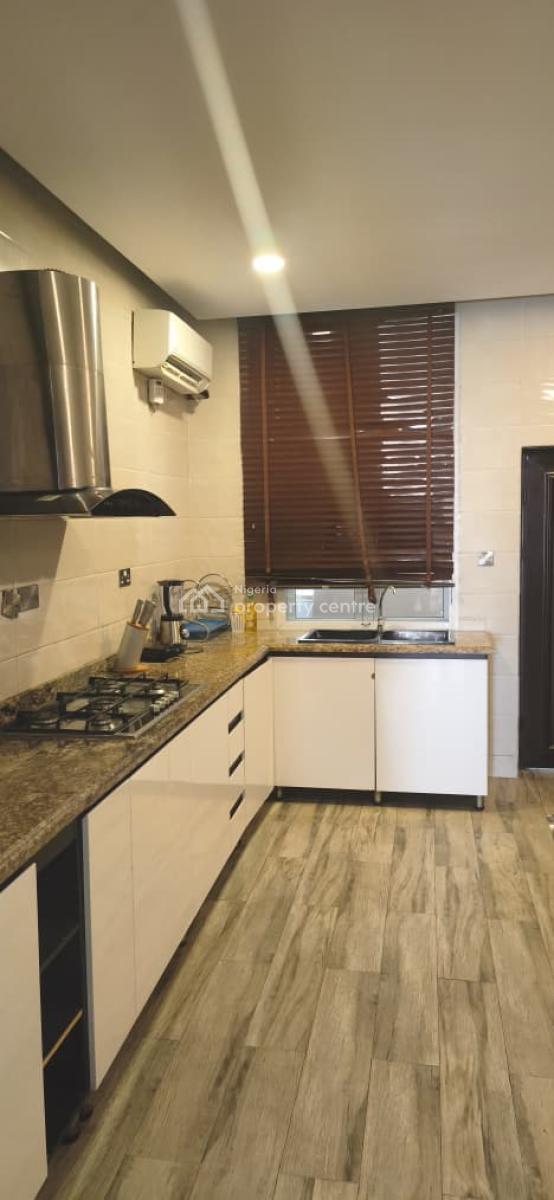 2 Bedroom Apartments, Banana Island, Ikoyi, Lagos, Flat / Apartment for Rent