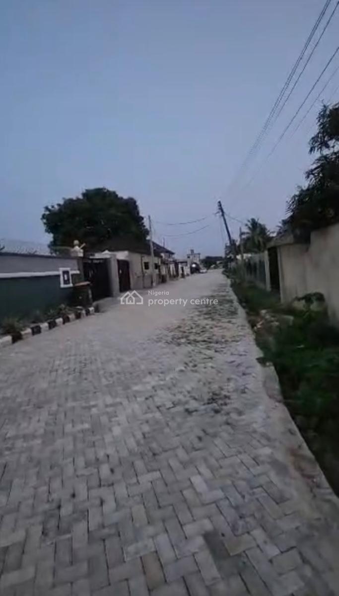 6 Units of  Mini Flats, Kings Garden Estate, Sangotedo, Ajah, Lagos, Block of Flats for Sale