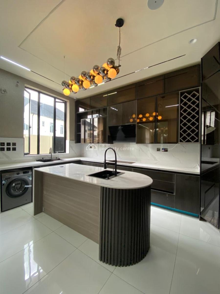 Gorgeous 5 Bedroom Detached Duplex with a Bq in a Serene Neighborhood, Chevron, Lekki, Lagos, House for Sale
