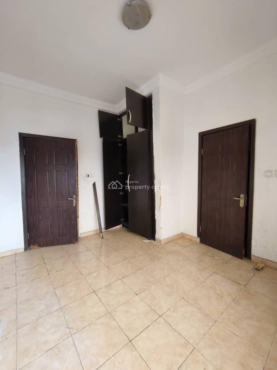 Spacious 3 Bedroom Apartment Plus Bq, Oba Amusa Street, Agungi, Lekki, Lagos, Flat / Apartment for Rent