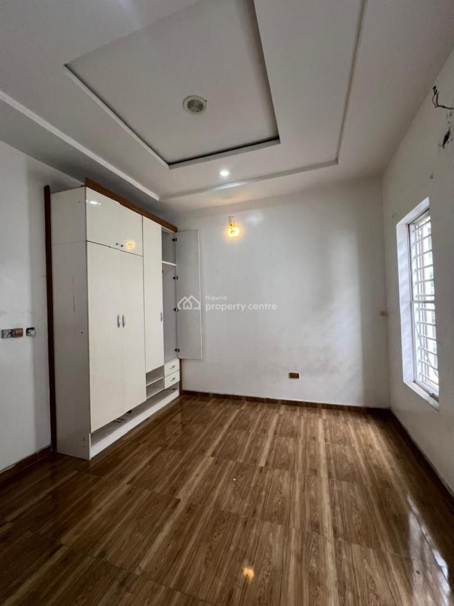 a Room in a Shared Apartment, Chevy View Estate, Chevron, Lekki, Lagos, Self Contain (single Rooms) for Rent