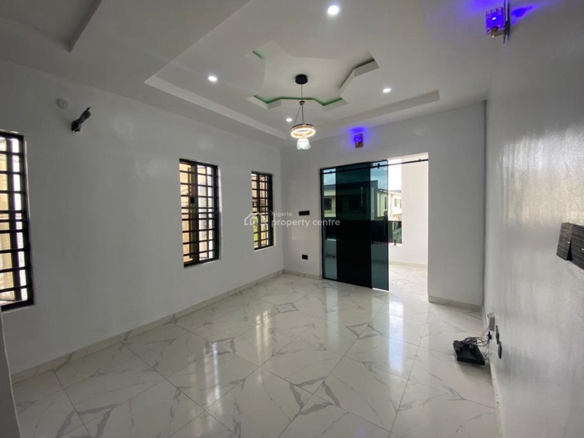 Luxury 4bedroom Duplex Strategically Located  in a Call in Estate, Beach Wood Estate, Bogije, Ibeju Lekki, Lagos, Semi-detached Duplex for Sale