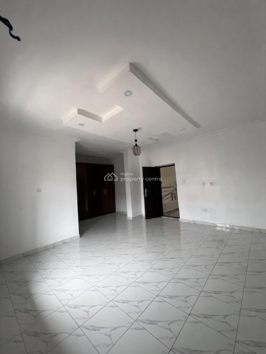 a Well Built 3 Bedroom Duplex, Pepperoni Abraham Adesunya, Lekki Phase 2, Lekki, Lagos, Terraced Duplex for Rent