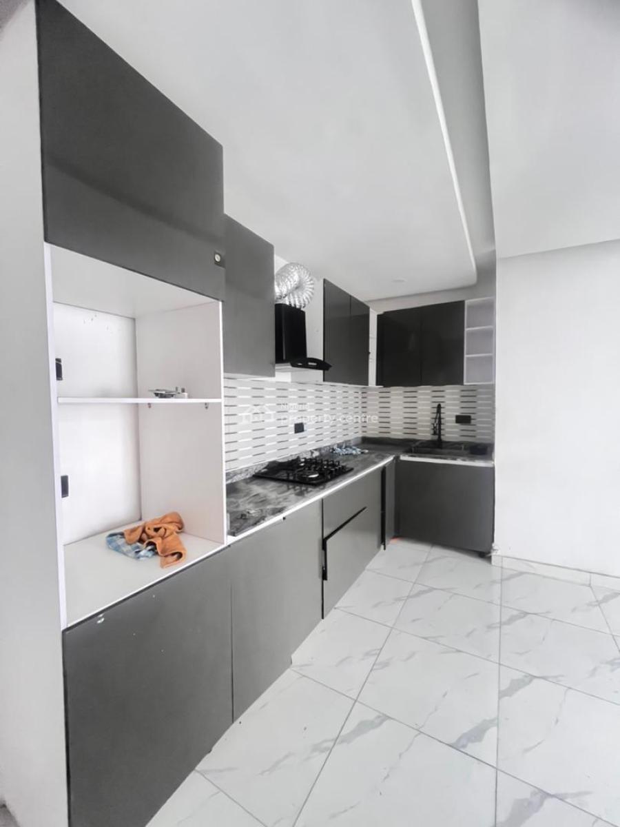 Exquisite Spacious 2 Units of 2 Bedroom Apartment in a Secure Estate, Ologolo, Lekki, Lagos, Flat / Apartment for Rent