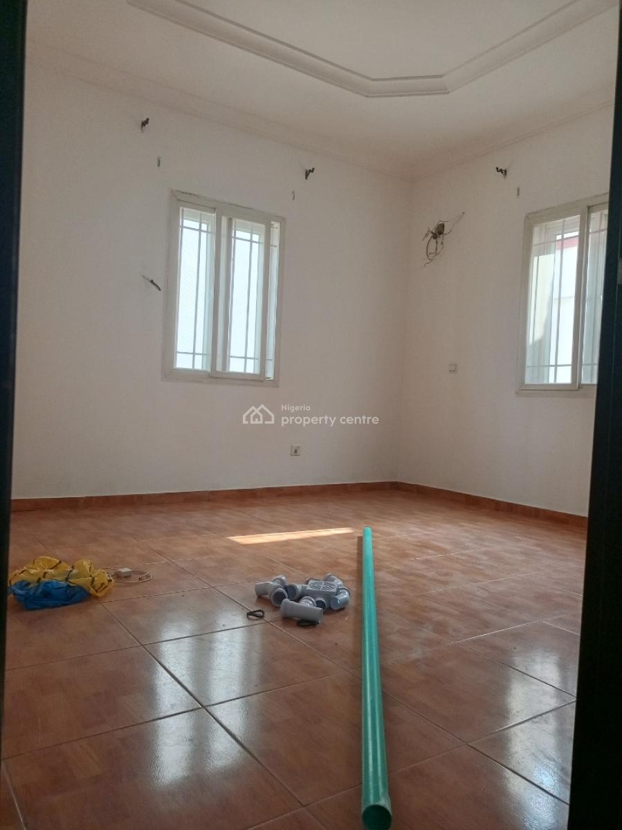 Pay N Move in Mini Flat Upstairs with Balcony Secured Estate No Flood, Agungi, Lekki, Lagos, Mini Flat (room and Parlour) for Rent