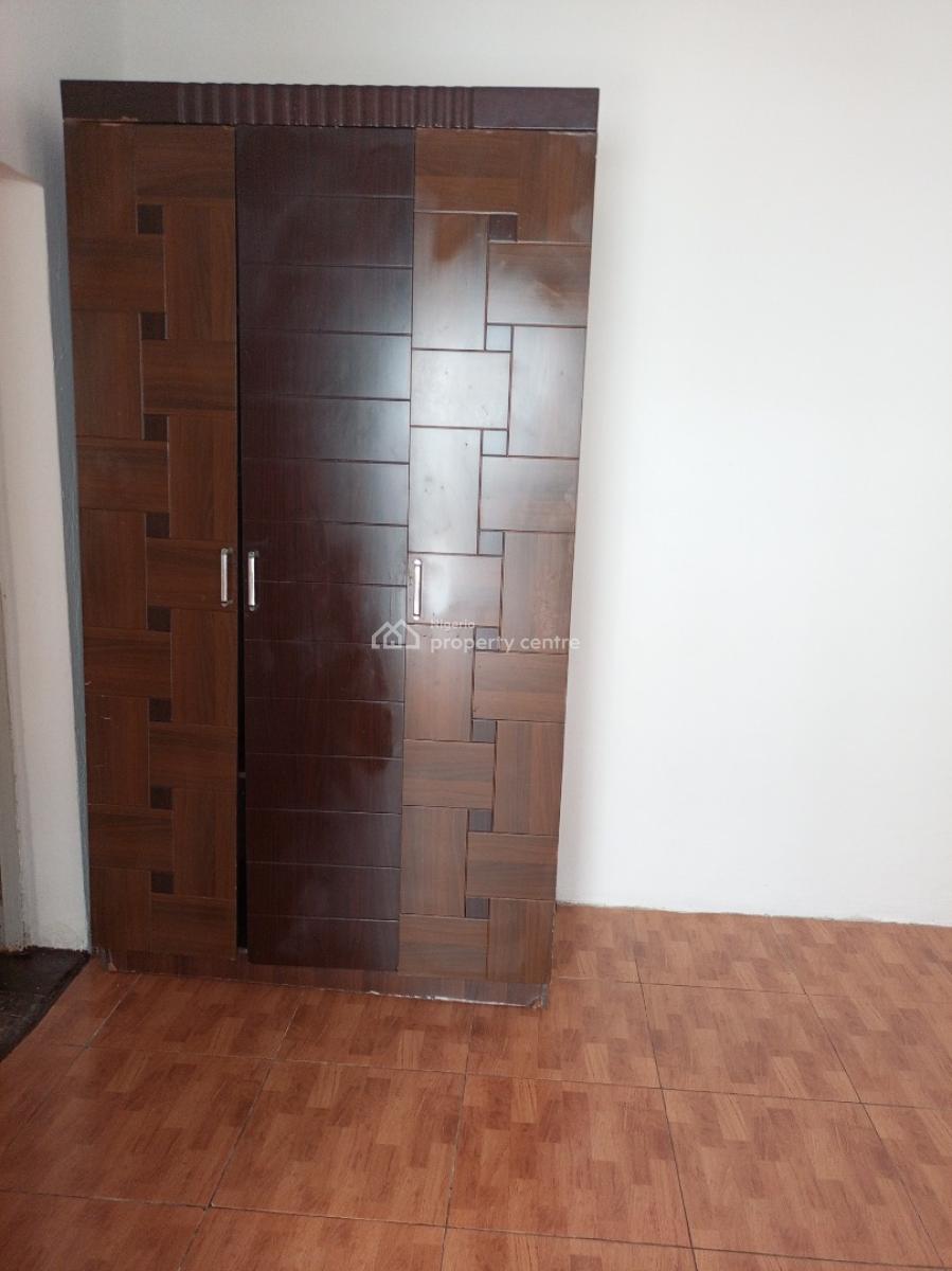 Pay N Move in Mini Flat Upstairs with Balcony Secured Estate No Flood, Agungi, Lekki, Lagos, Mini Flat (room and Parlour) for Rent